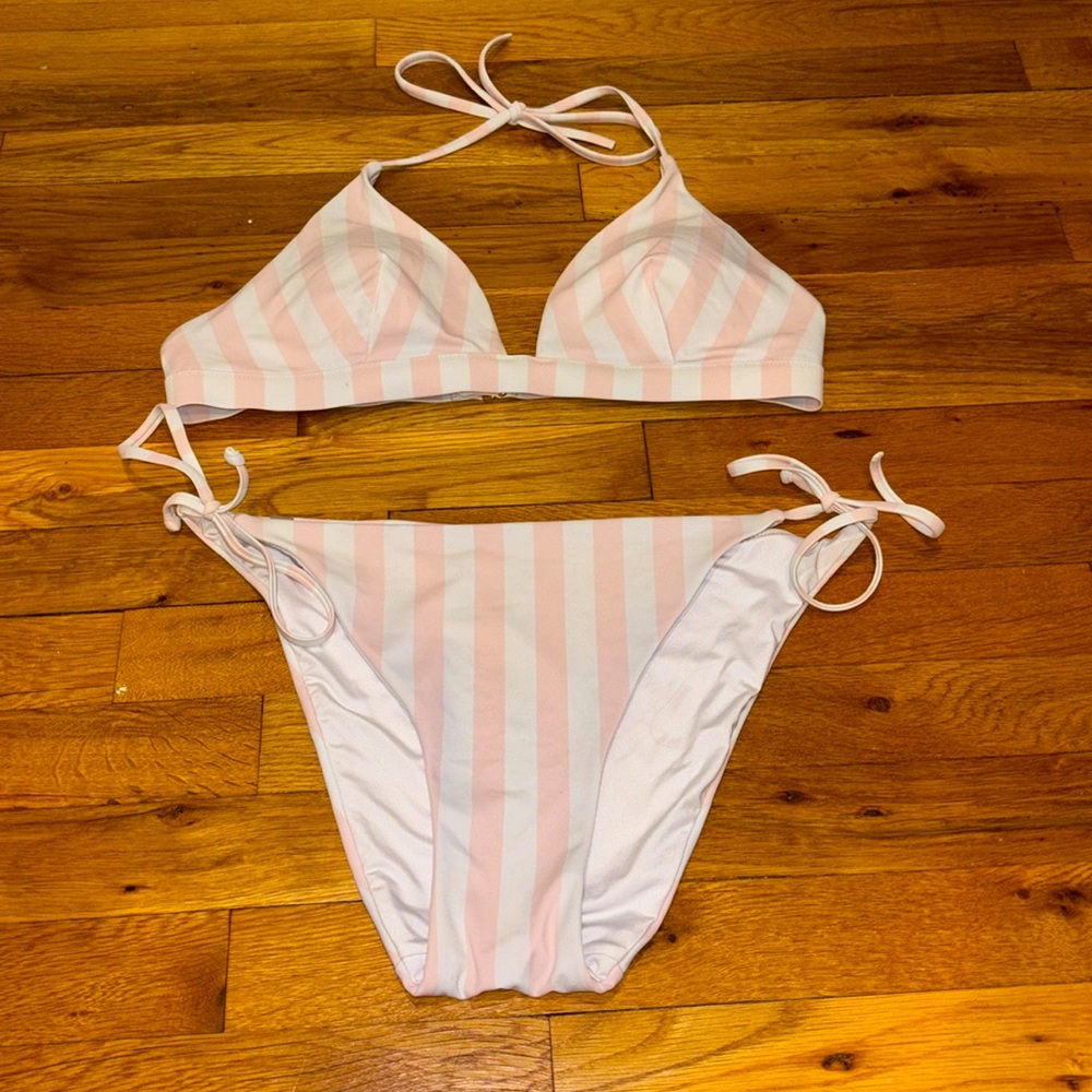 Victoria’s Secret 2pc bikini 👙 pink/white size XL